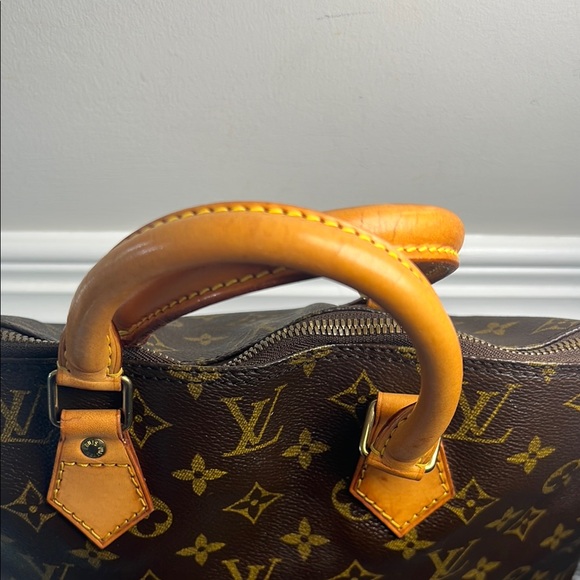 Louis Vuitton Alma Monogram Brown Handbag - Picture 12 of 15